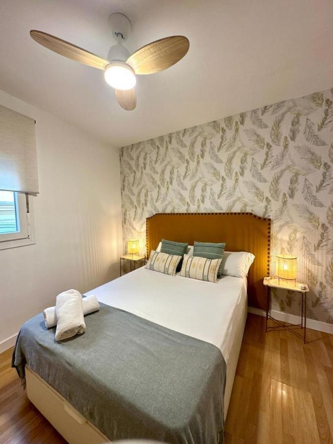 Santa Lucia 1 Bedroom Apartment マラガ エクステリア 写真
